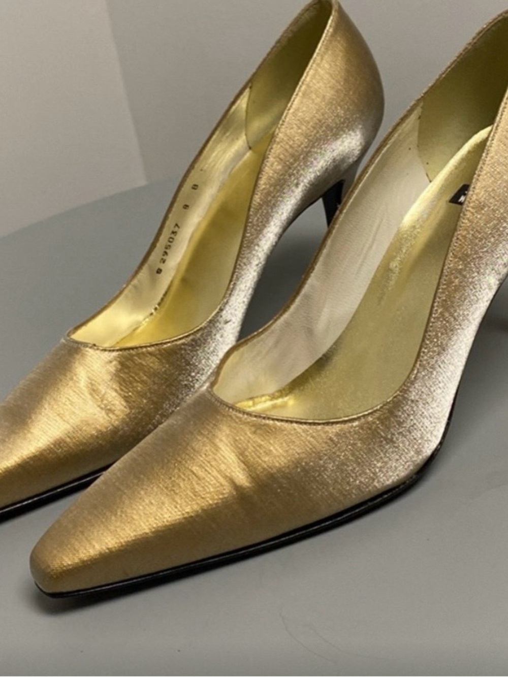 Stuart Weitzman Gold Metallic Pumps